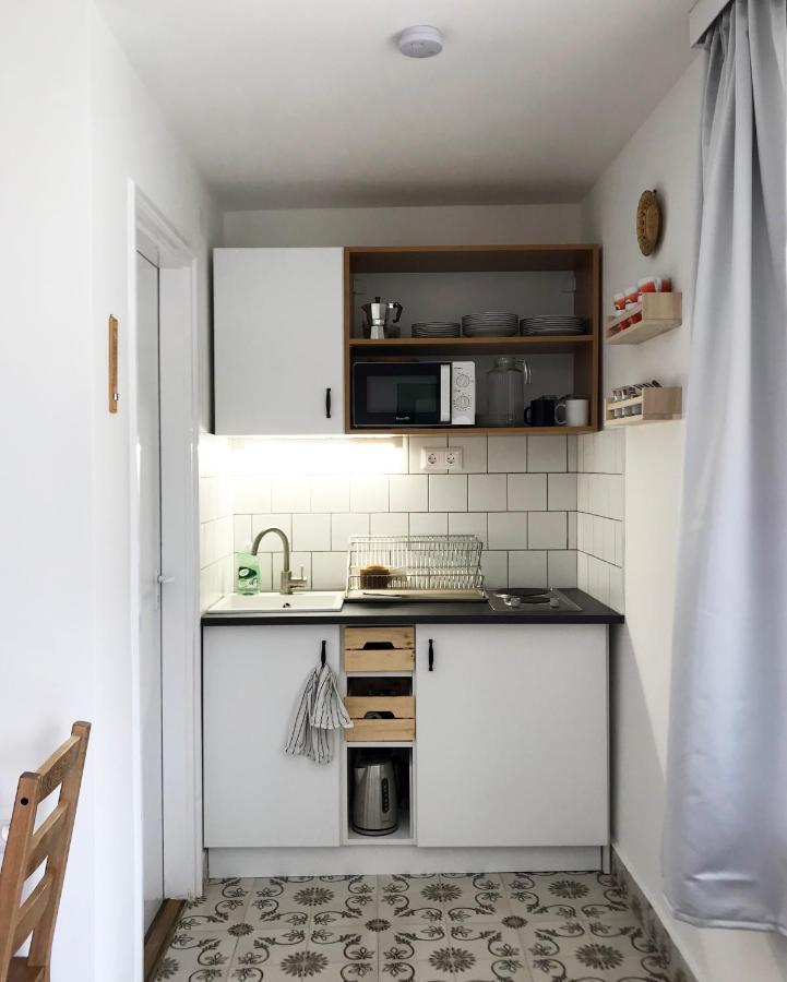 Nest Apartman Balatonszarszo Exterior photo