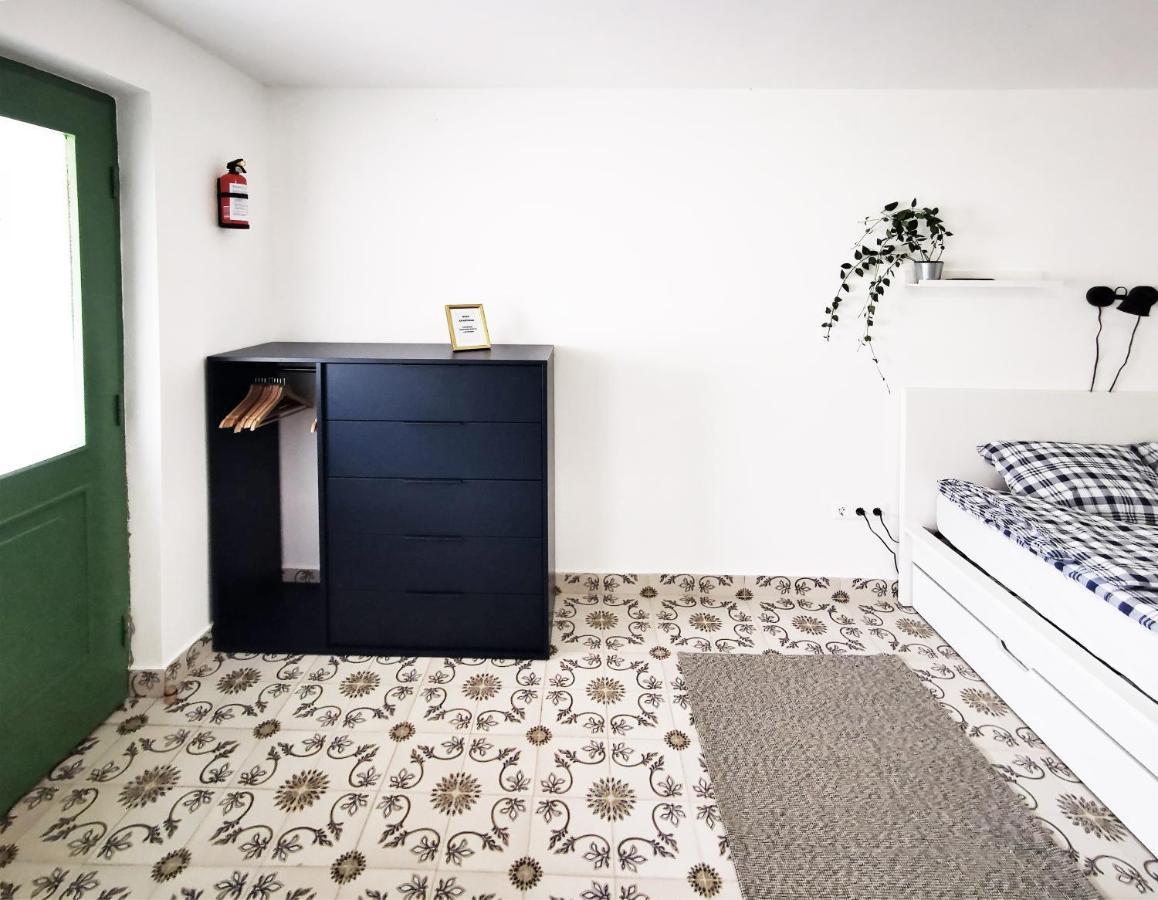 Nest Apartman Balatonszarszo Exterior photo